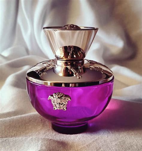 ultimo profumo donna versace|Versace Dylan Purple .